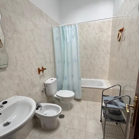 דירה Piso De La Playa סן ויסנטה דה לה ברקרה